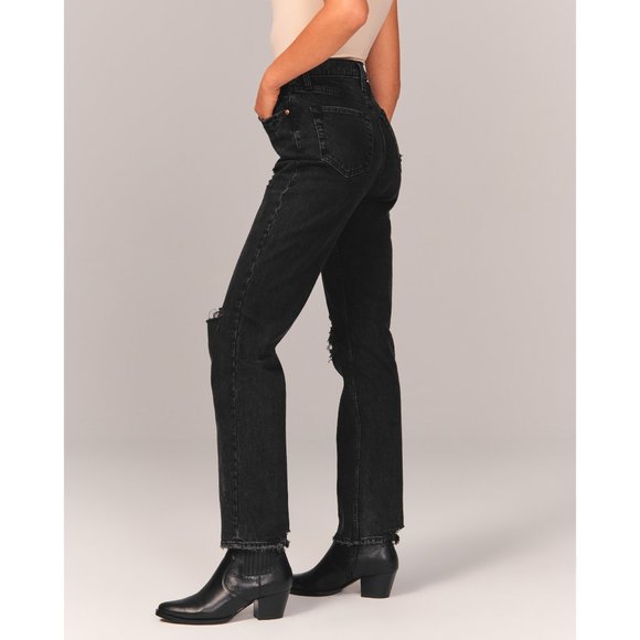 Abercrombie & Fitch Ultra High Rise 90s Straight Jean in Black Destroy 29 R - Picture 2 of 7